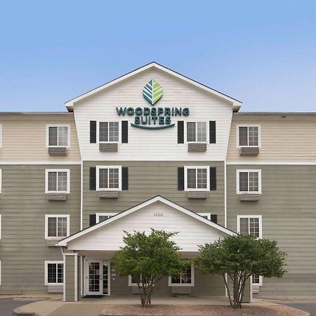 Woodspring Suites Austin North I-35 Экстерьер фото