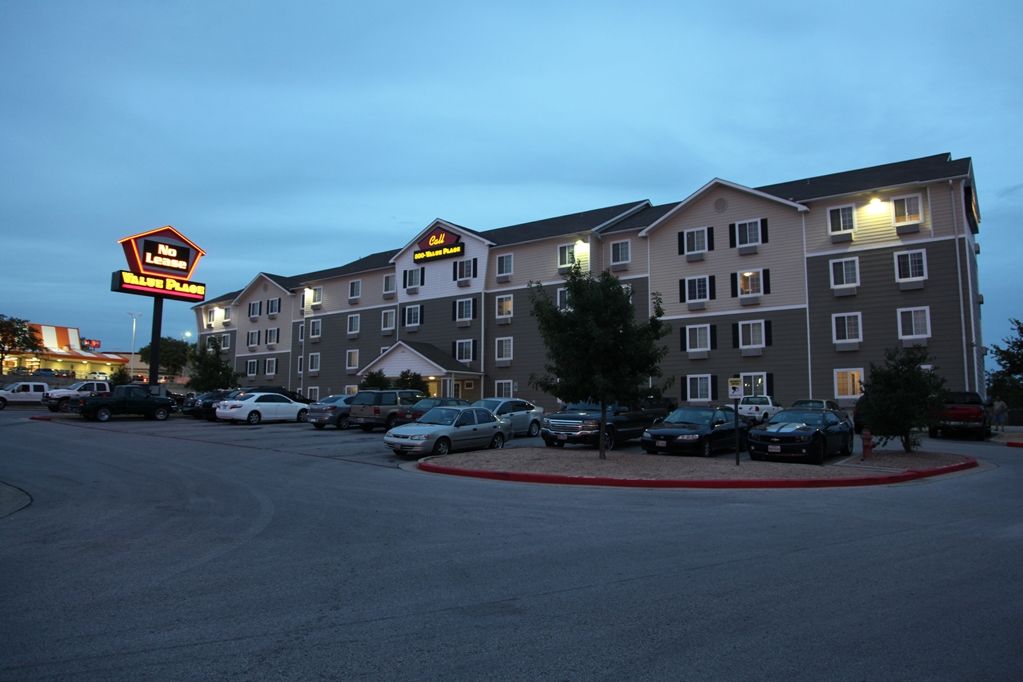 Woodspring Suites Austin North I-35 Экстерьер фото